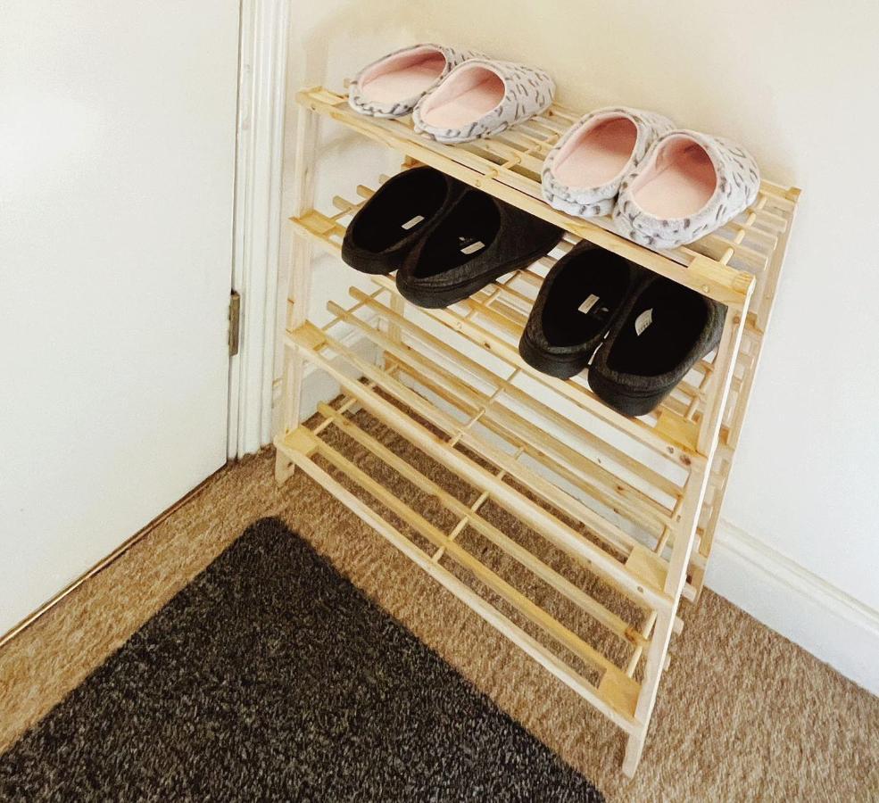 Apartemen Cozy Entire 2br Flat With 2 Bathrooms And Free Parking *